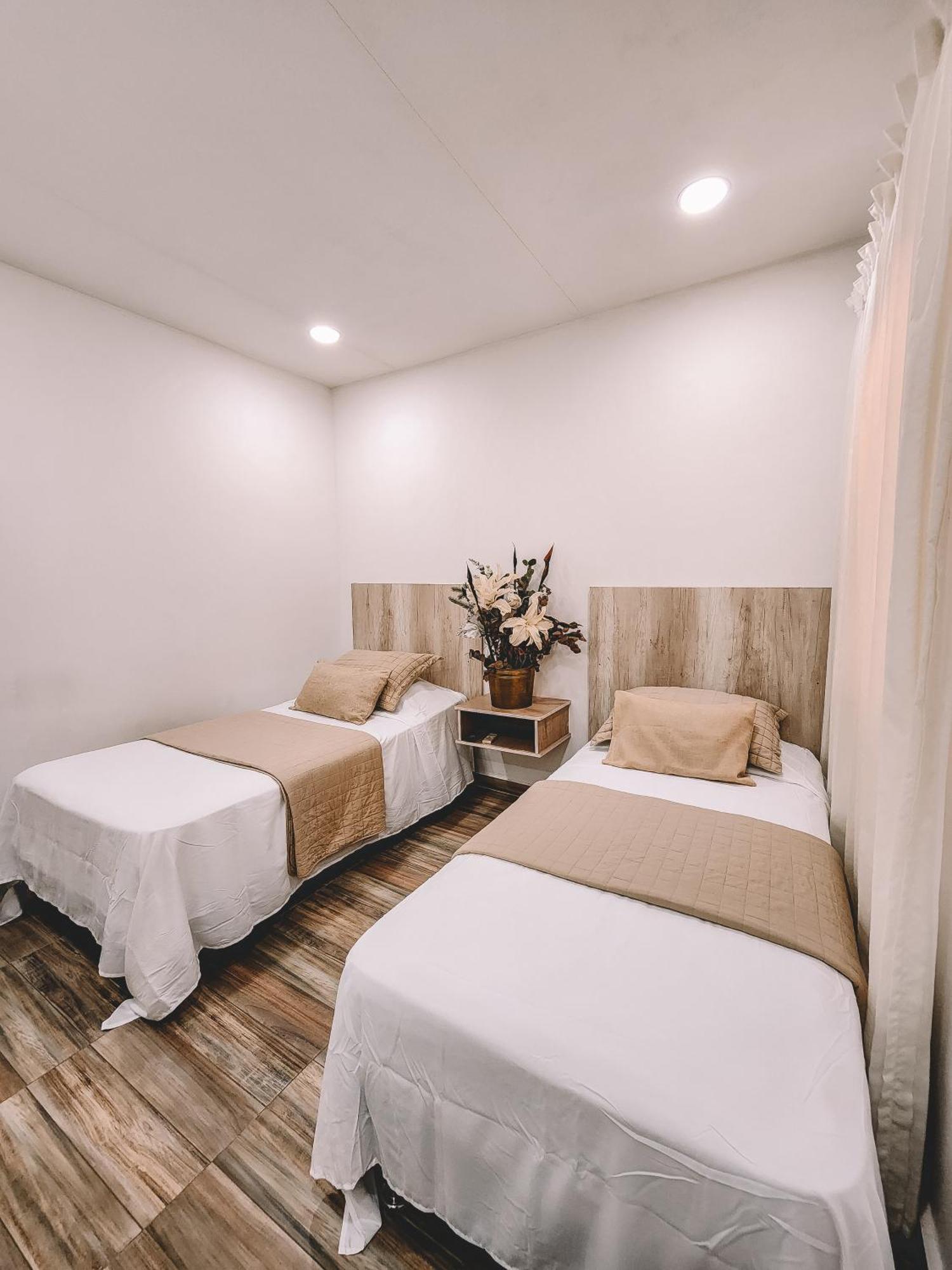 Hotel Radoa El Banco  Kültér fotó